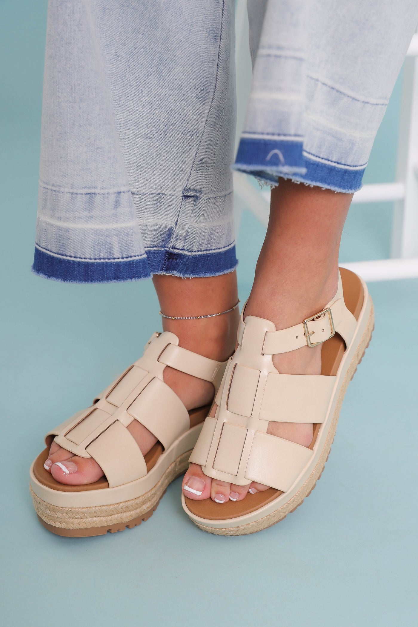 Open Toe Platform Sandals- Trendy Platform Sandals- Women's Summer Shoes