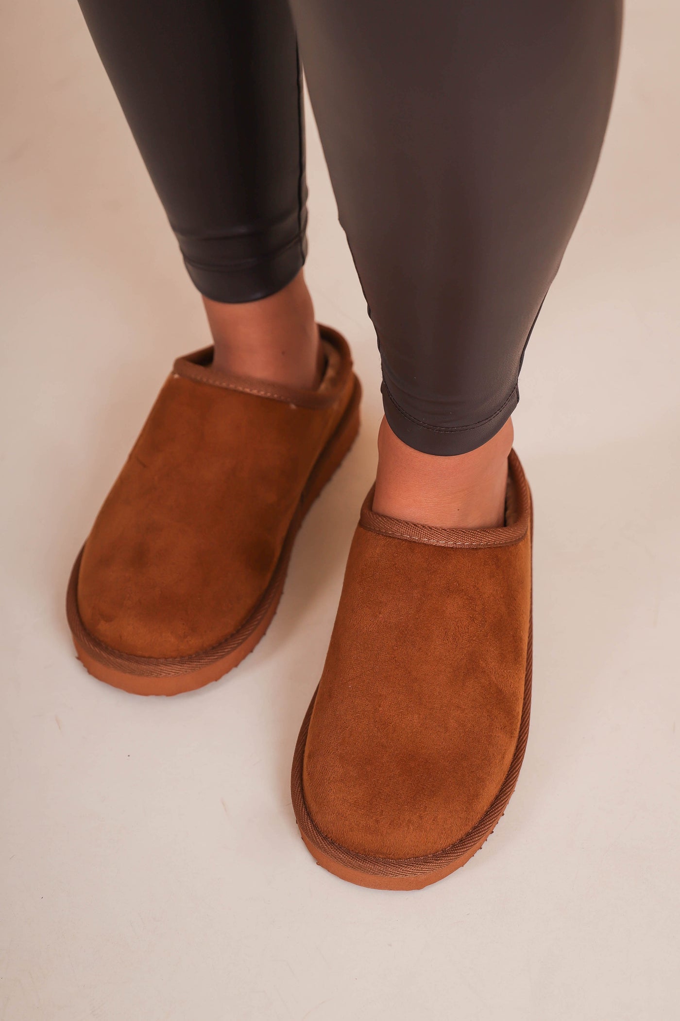Women's Brown Fur Slippers- Dupe Fur Slippers- Outwoods Gallery-1