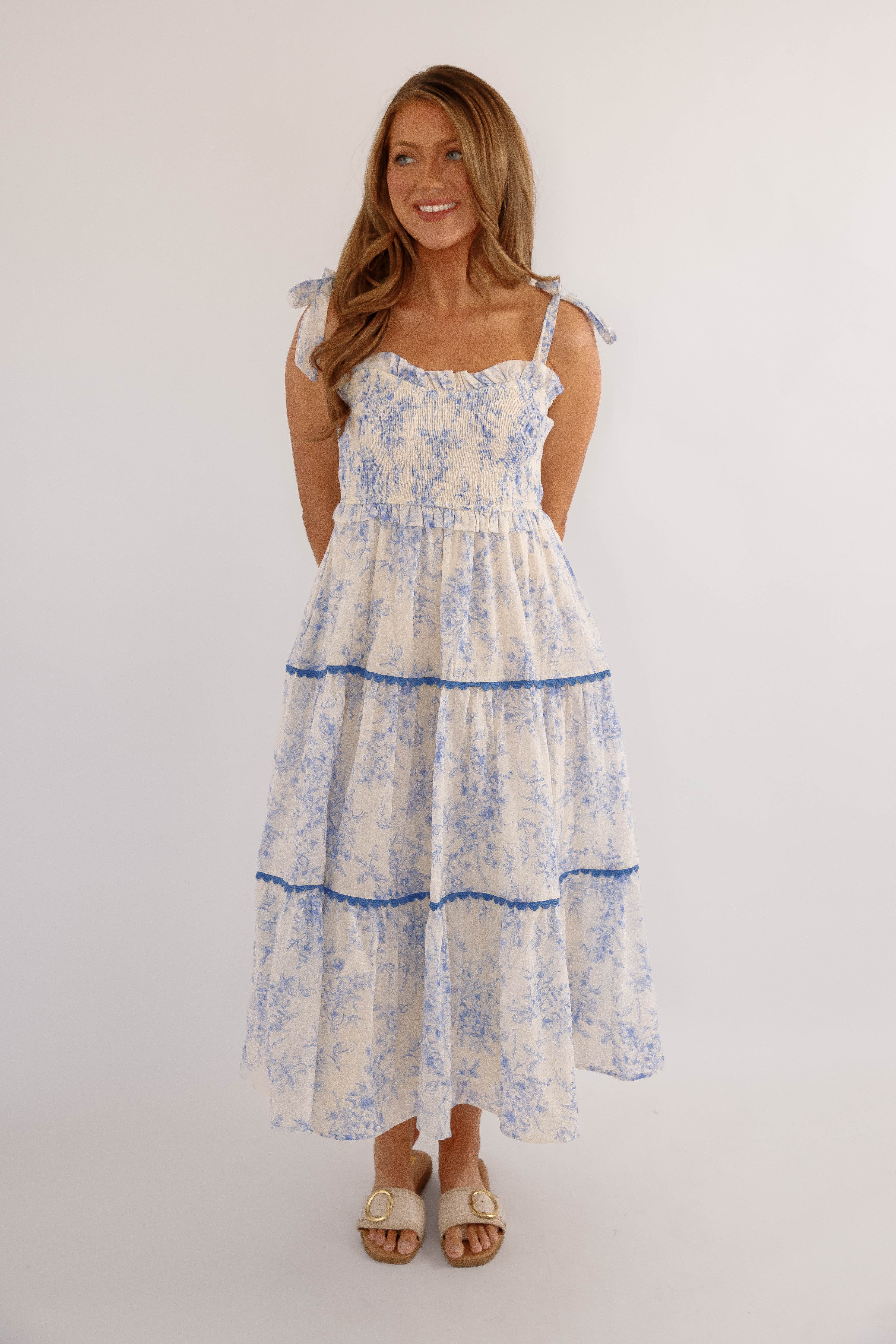 janezkie midaxi dress femme tiered formal dress in light blue Floral Midi Dress- &Merci Midi – Juliana's Boutique IM8895