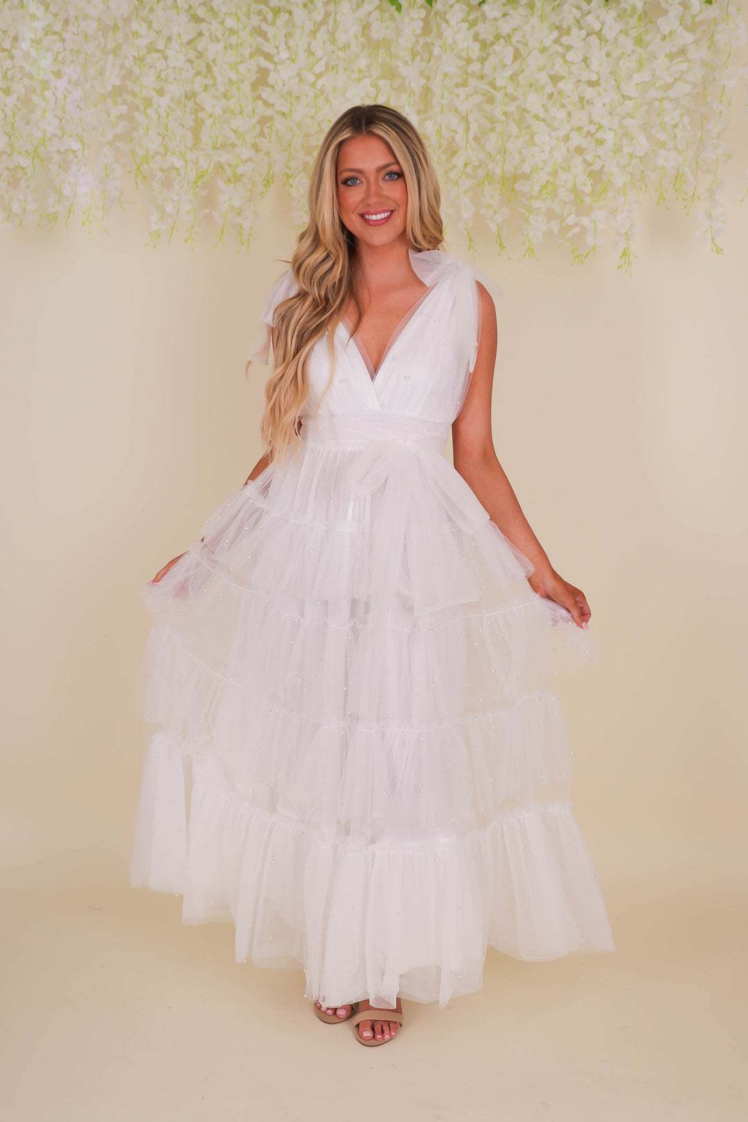 white tulle midi dress Elegant With Sweetheart Neckline on Luulla The Giamba is our pick for the trendsetter bride Leap Of Faith Frill Shoulder