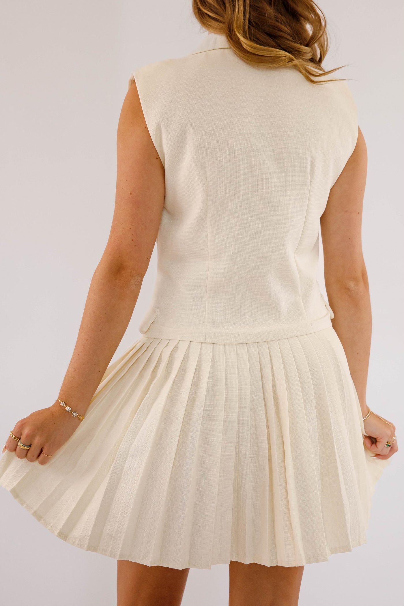 Women's Beige Blazer Dress- Pleated Blazer Dress- Women's Trending Dresses Juliana's Boutique Women's Beige Blazer Dress- Pleated Blazer Dress- Women's Trending Dresses Juliana's Boutique