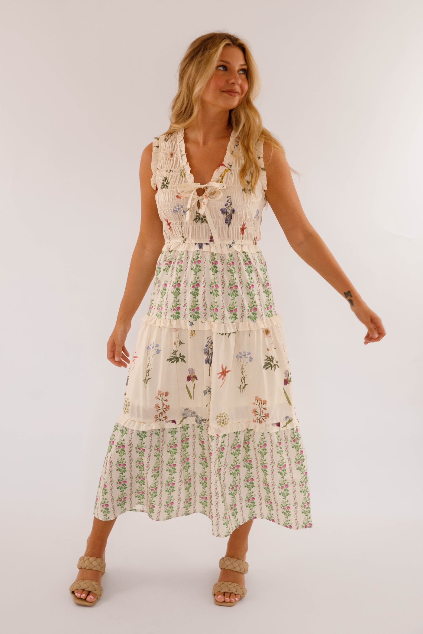 Ivory Floral Cotton Sleeveless Dress- Women's Maxi Dresses- Women's Cotton Entro Dress Large Ivory Floral Cotton Sleeveless Dress- Women's Maxi Dresses- Women's Cotton Entro Dress Large