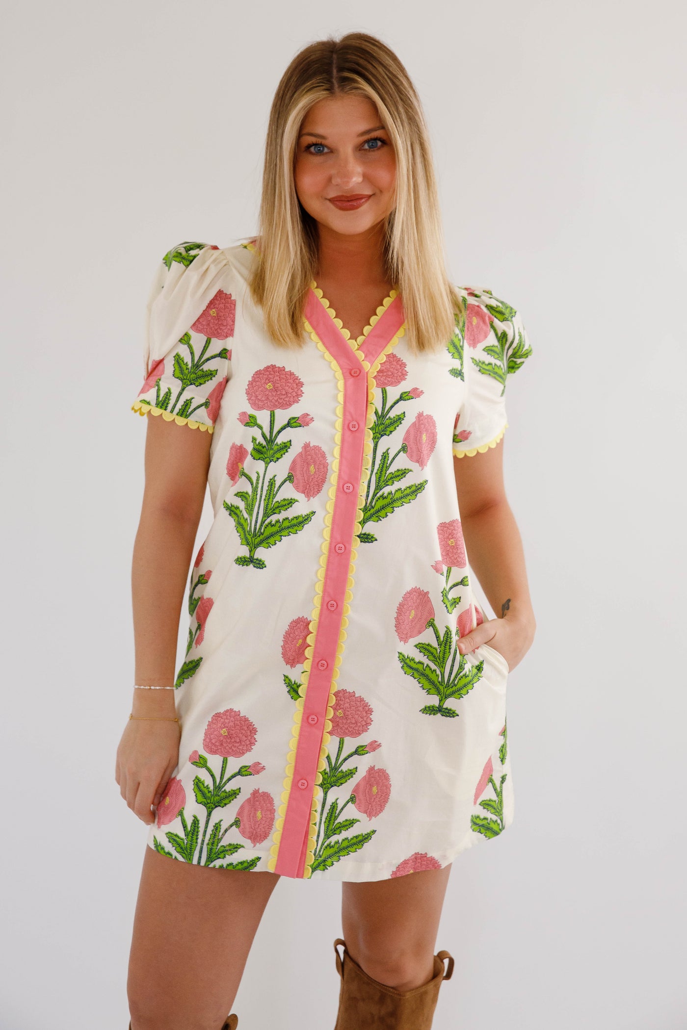 Women's Floral Print Shift Dress- Women's Scallop Trim Dress- Jodifl Dresses Small Women's Floral Print Shift Dress- Women's Scallop Trim Dress- Jodifl Dresses Small