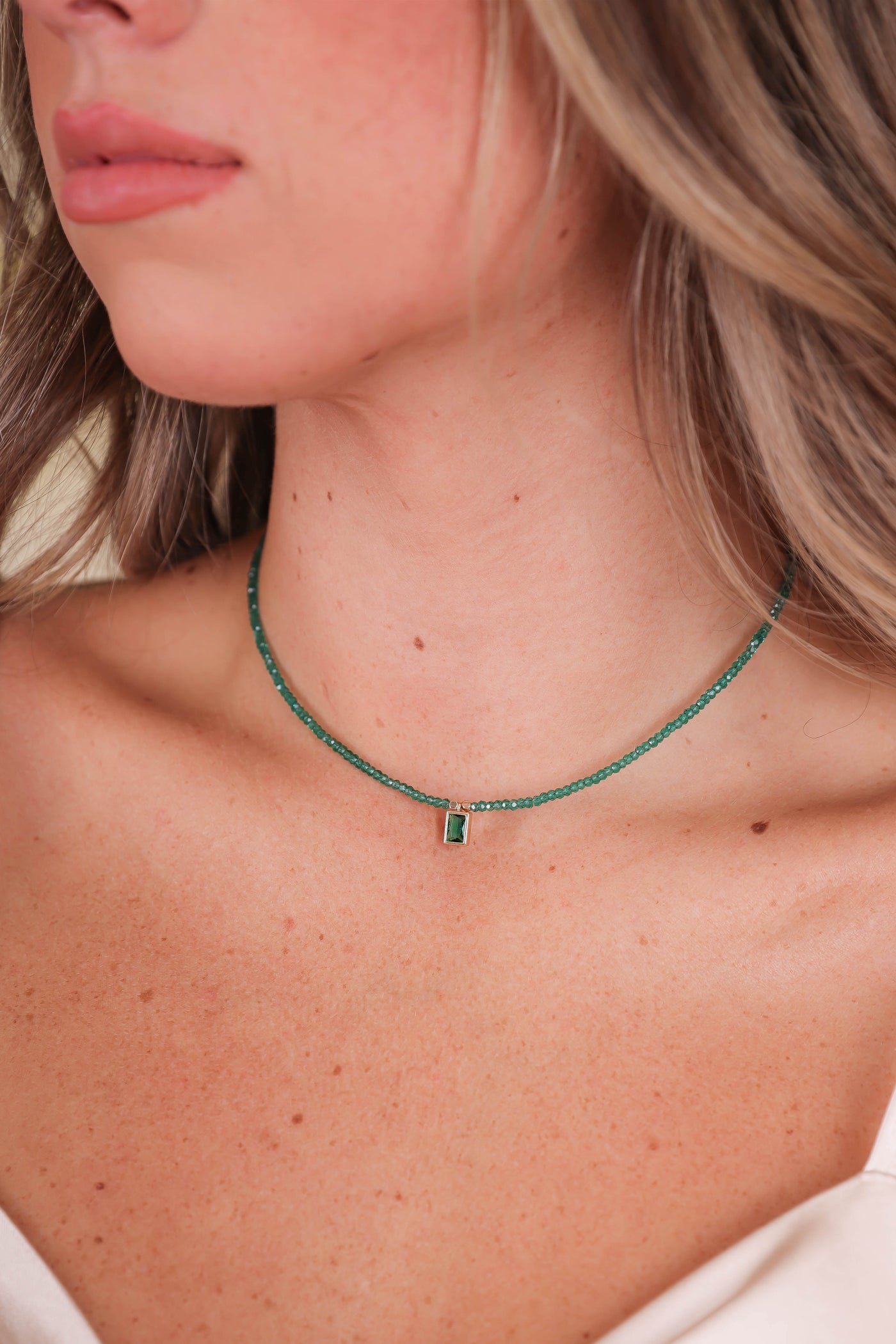 Wait In Line Necklace-Emerald