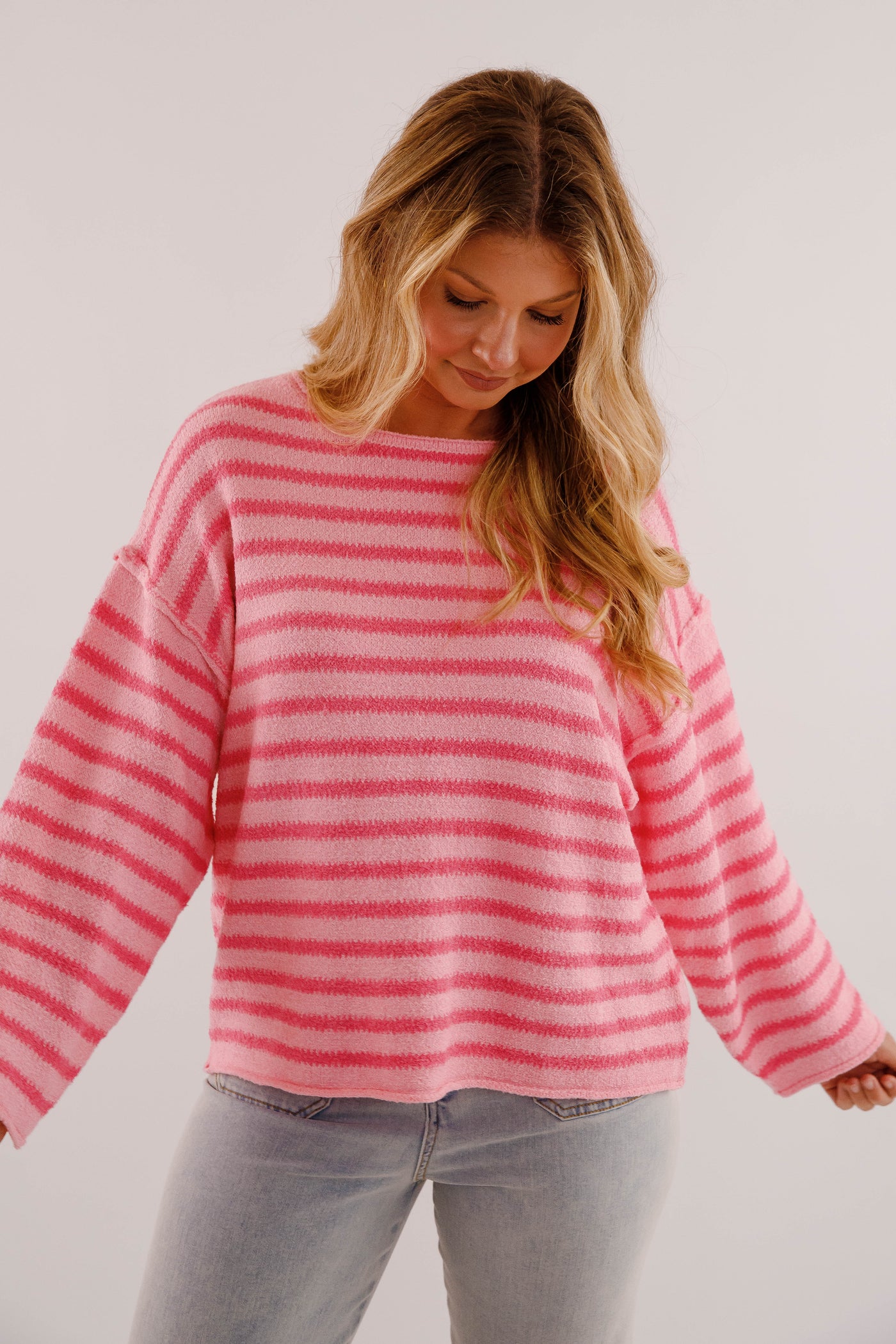 Better Perspective Sweater-Pink
