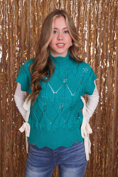 Women's Knit Sweater Vest- Women's Chic Scalloped Sweater With Bows- &Merci Sweaters