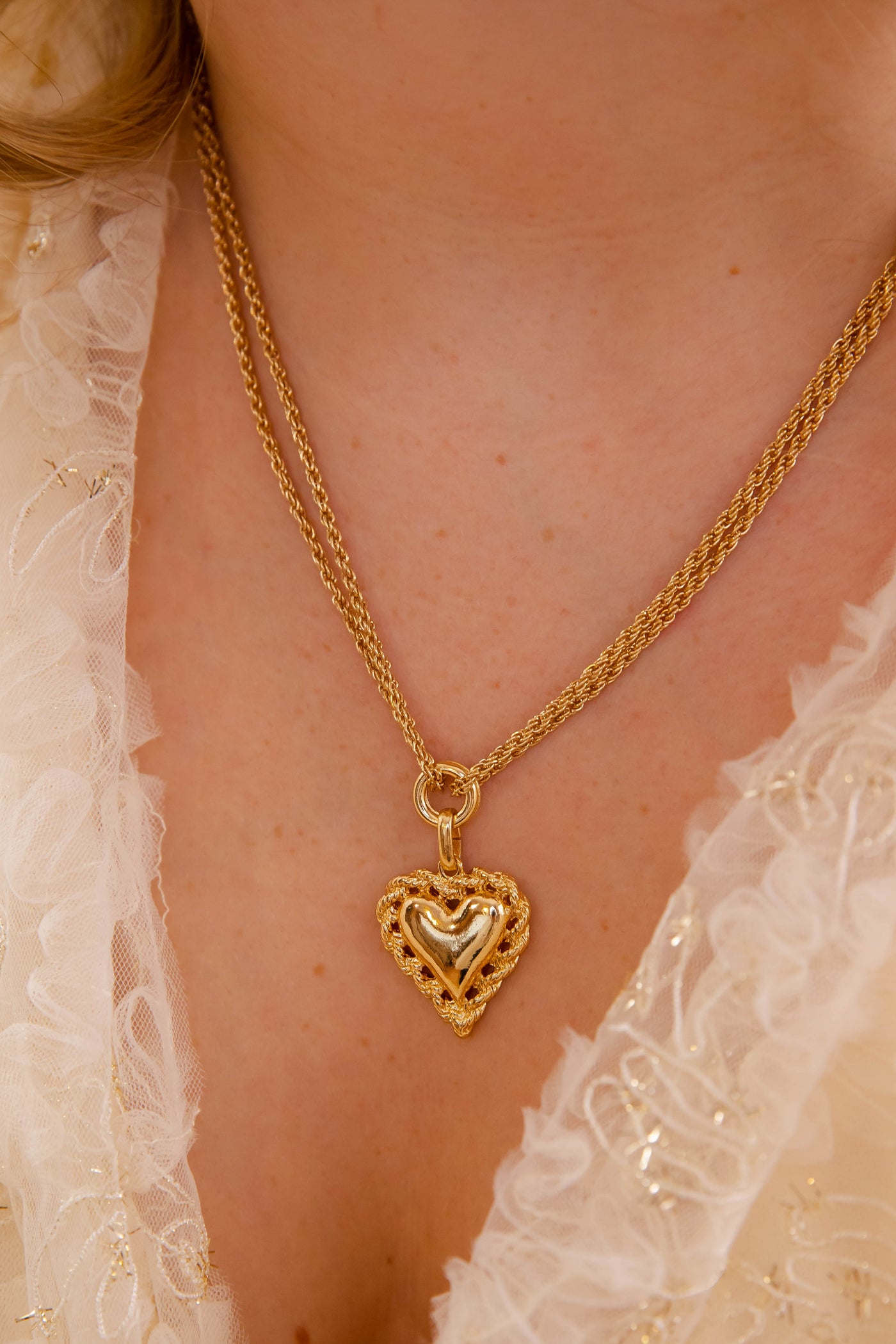 Women's Gold Heart Chain Locket- Women's Affordable Jewelry