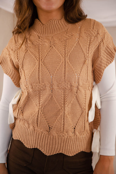 Women's Knit Sweater Vest- Women's Chic Scalloped Sweater With Bows- &Merci Sweaters