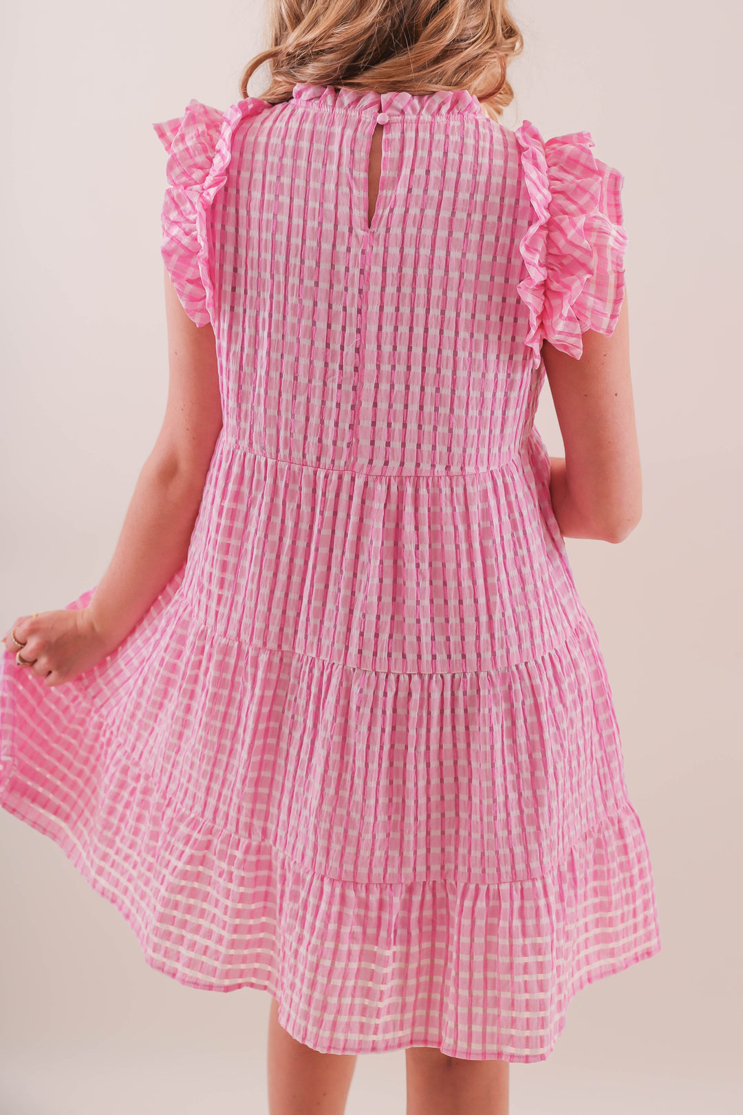 Women's Pink Gingham Dress- Women's Pink and White Seersucker Dress- Entro  Dresses – Juliana's Boutique
