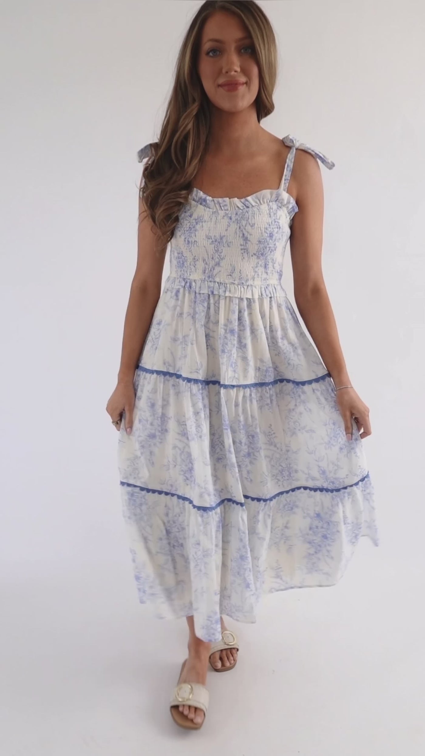 Light Blue Floral Tiered Midi Dress- &Merci Midi Dress – Juliana's Boutique