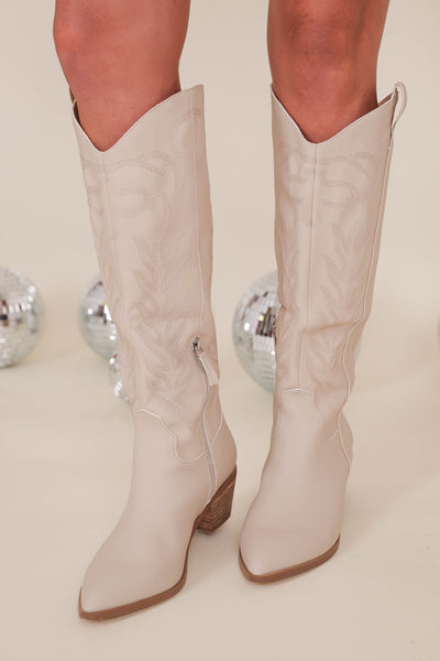 Women's Tall Western Boots- Knee High Boots- Trending Western Boots