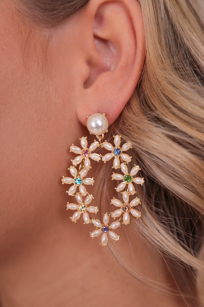 Queen Of Everything Earrings-Pearl
