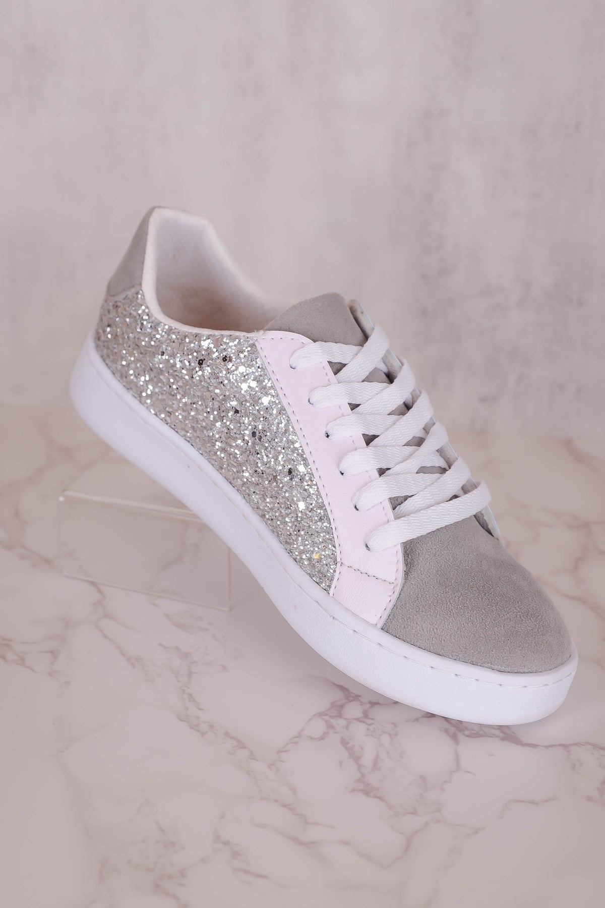 PUMA Turino Stacked Glitter Sneakers For Women - Buy PUMA Turino Stacked Glitter  Sneakers For Women Online at Best Price - Shop Online for Footwears in  India | Flipkart.com