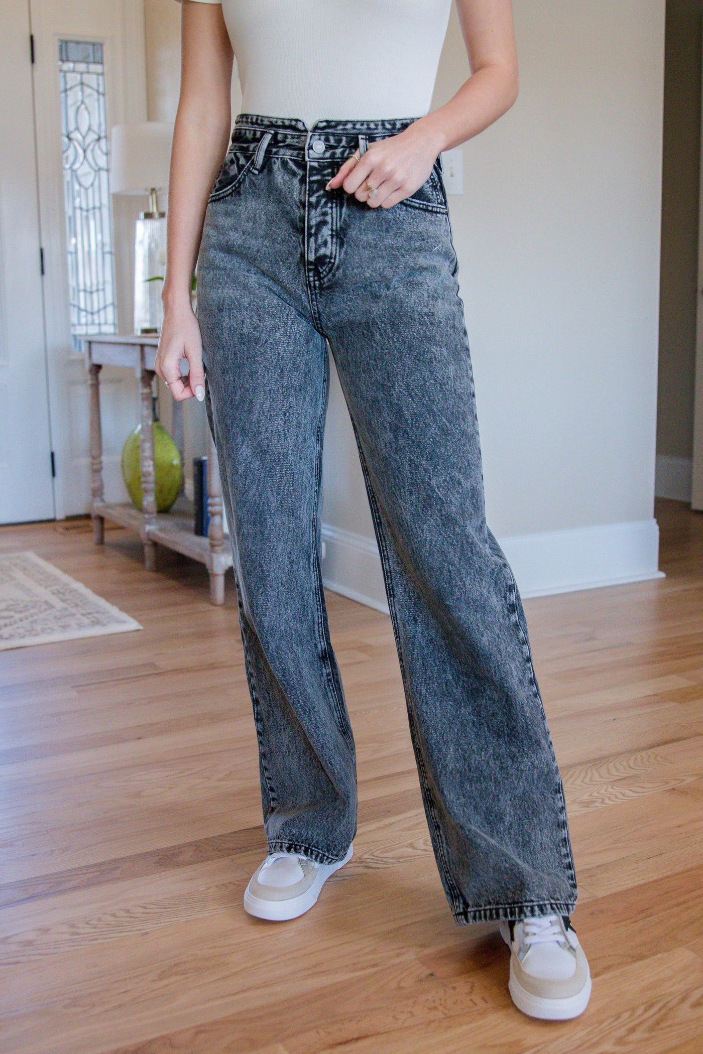 High Rise Straight Leg Jeans- Women's Black Denim- KanCan Jeans- 90s Style Jeans