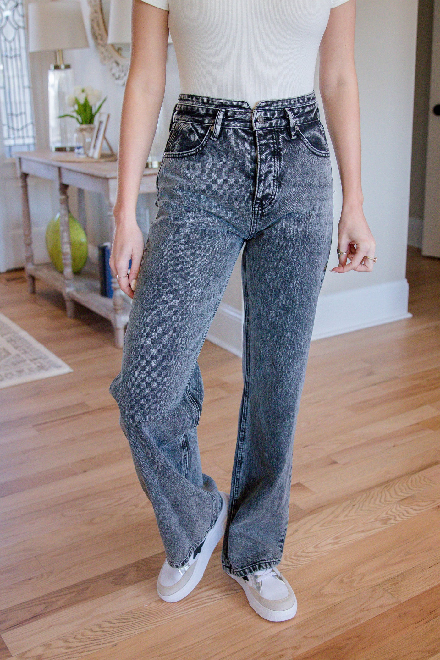 High Rise Straight Leg Jeans- Women's Black Denim- KanCan Jeans- 90s Style Jeans