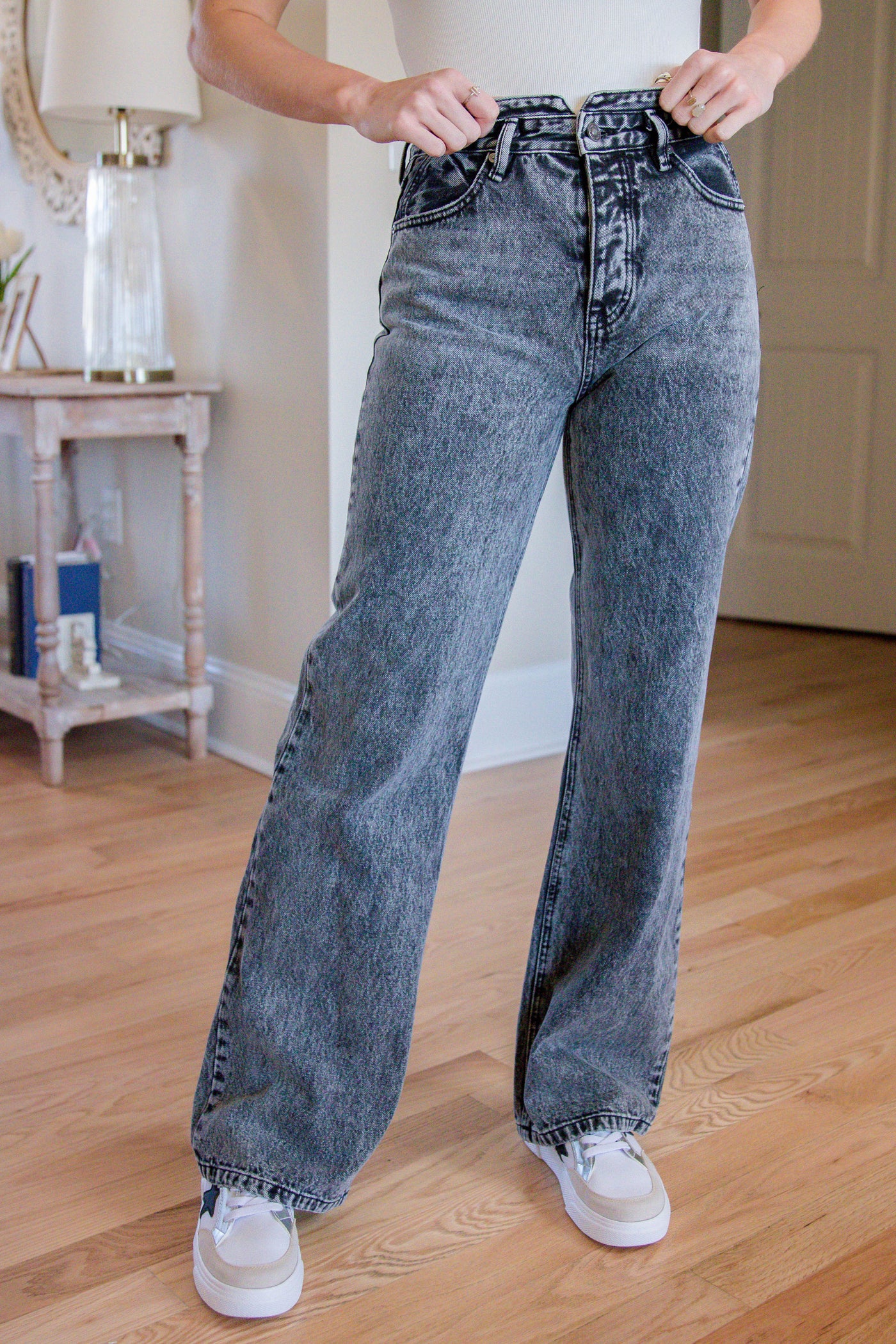 High Rise Straight Leg Jeans- Women's Black Denim- KanCan Jeans- 90s Style Jeans
